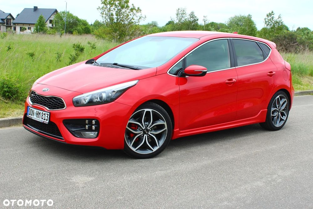 Kia Ceed 1.6 T-GDI GT-Track - 11