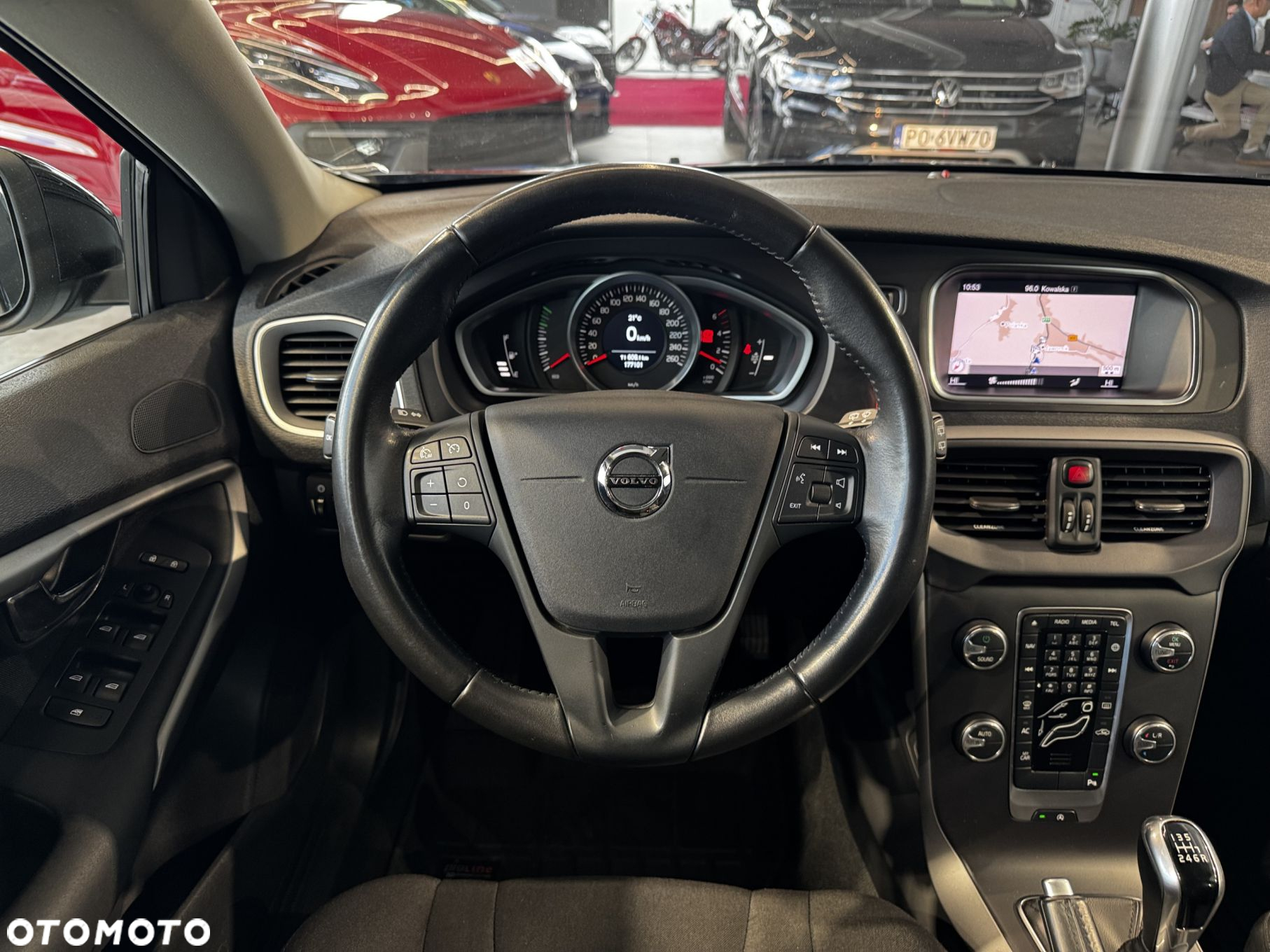 Volvo V40 - 17