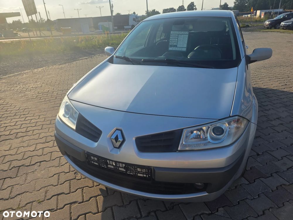 Renault Megane 1.6 16V Confort Dynamique - 1