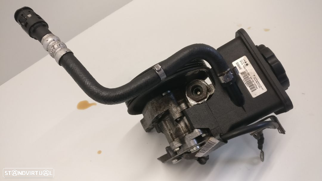 Bomba de direção BMW E60 E61 520d 525d 530d 32416783431 6783431 - 3