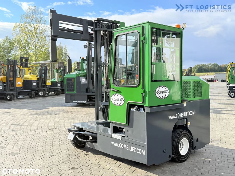 Combilift WÓZEK CZTEROKIERUNKOWY - WIELOKIERUNKOWY / C3000 / DIESEL / DUPLEX 4200MM / WOLNY SKOK / SZEROKI POZYCJONER WIDEŁ / PEŁNA KABINA / STAN IDEALNY / Szeroka oferta wózków czterokierunkowych i bocznych, dopasowanych do różnorodnych potrzeb i zastosowań - 23