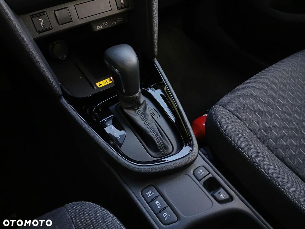 Toyota Yaris Cross Hybrid 1.5 Style - 20