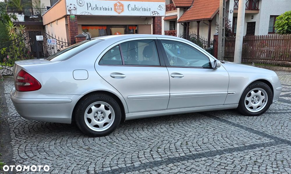 Mercedes-Benz Klasa E - 14