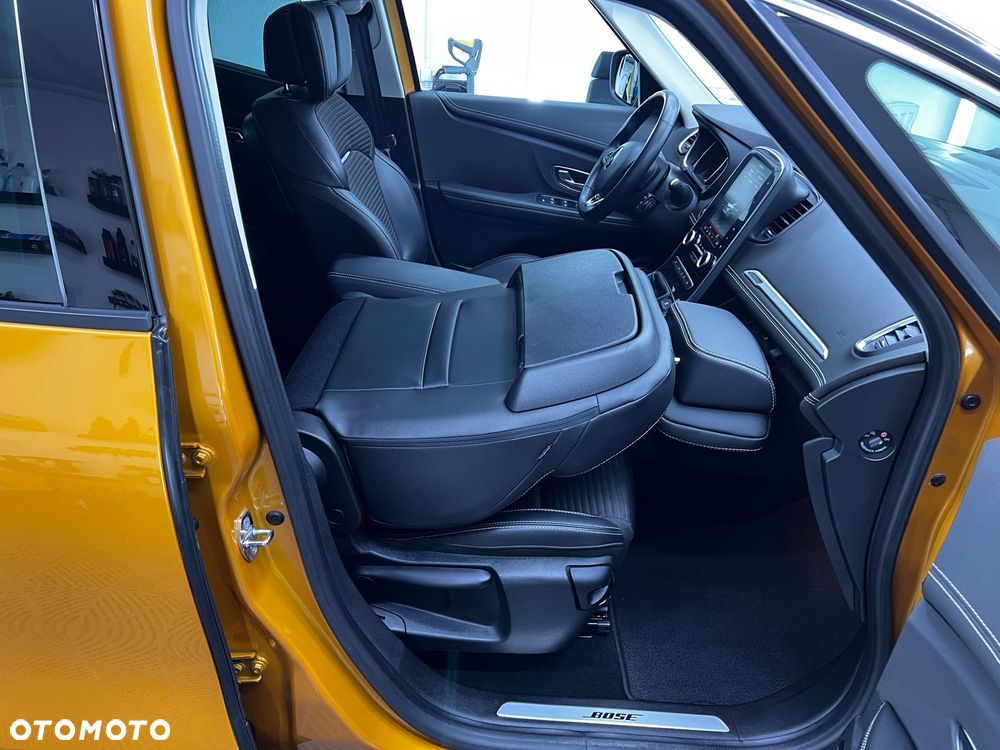Renault Scenic 1.2 TCE Energy Bose Edition - 29