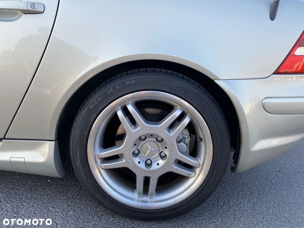 Mercedes-Benz SLK - 8