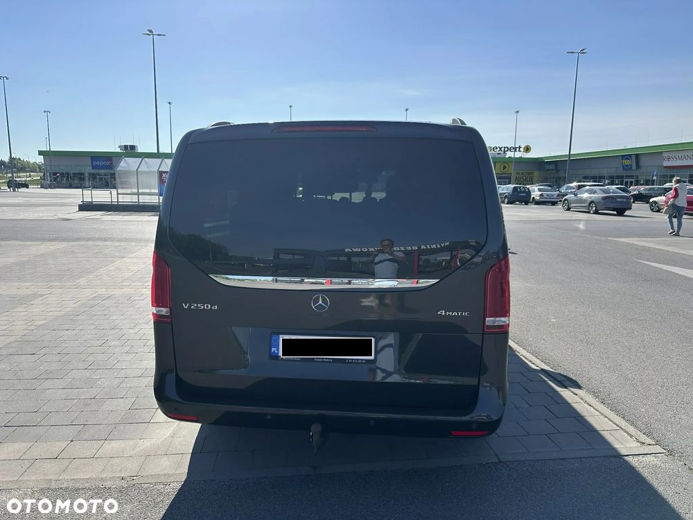 Mercedes-Benz Klasa V 250 d 4-Matic Avantgarde 9G-Tronic (d³ugi) - 4
