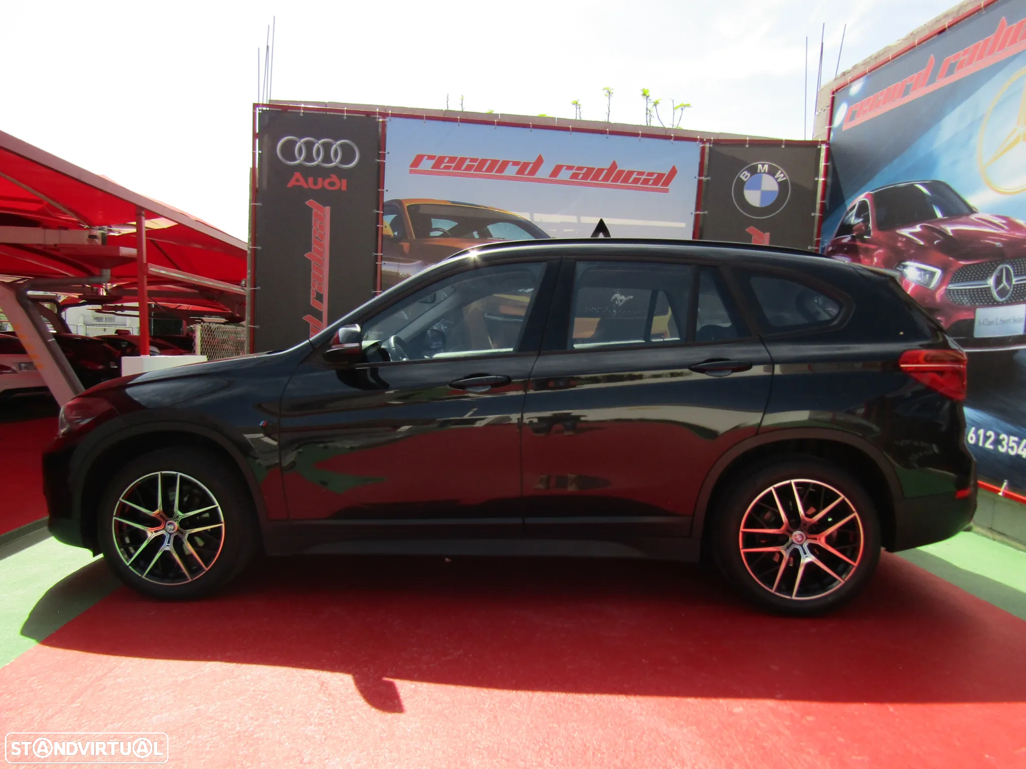 BMW X1 16 d sDrive Line Sport - 30