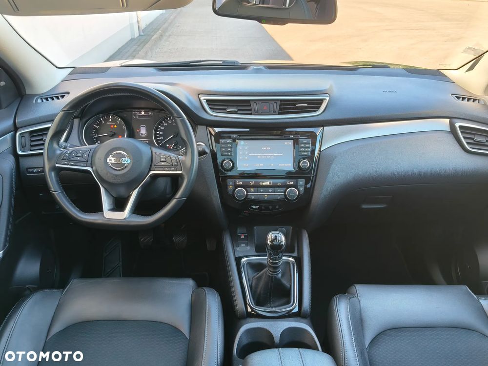 Nissan Qashqai 1.6 DIG-T Tekna+ - 9