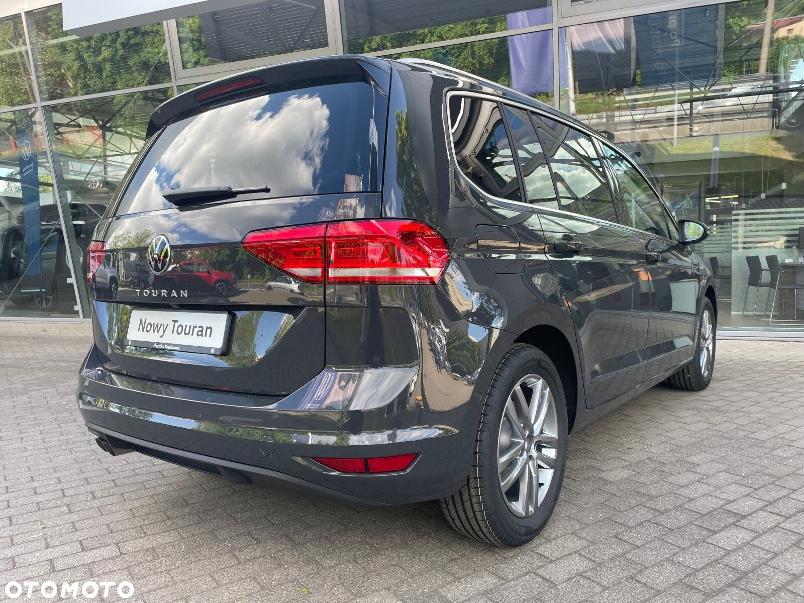 Volkswagen Touran 1.5 TSI EVO Highline DSG - 7