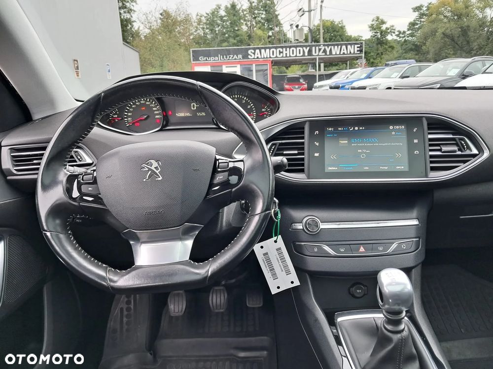 Peugeot 308 1.2 PureTech GPF Allure Pack S&S - 12