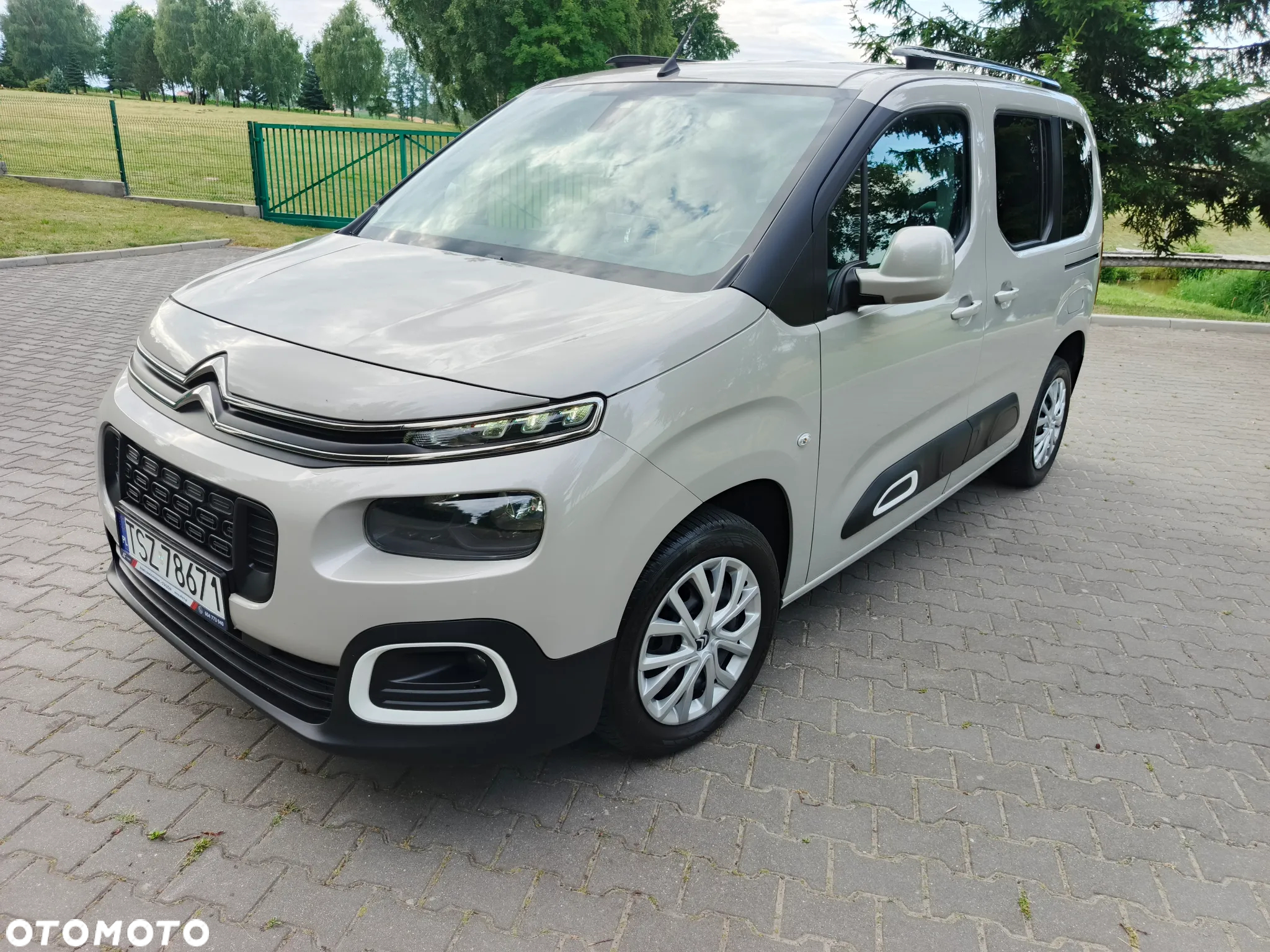 Citroën Berlingo M BlueHDi 130 SHINE - 2