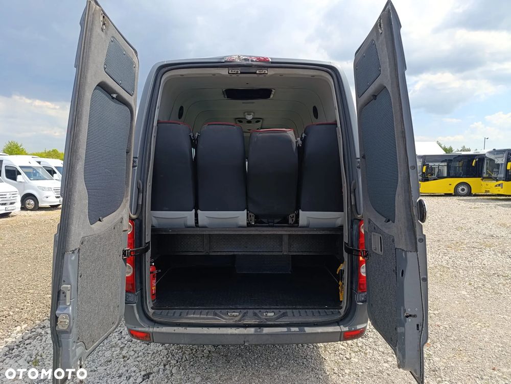 Volkswagen Crafter - 12