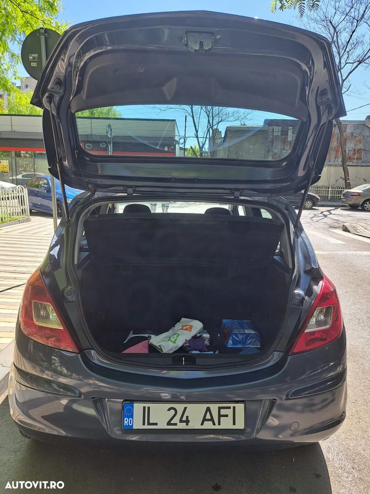 Opel Corsa - 12