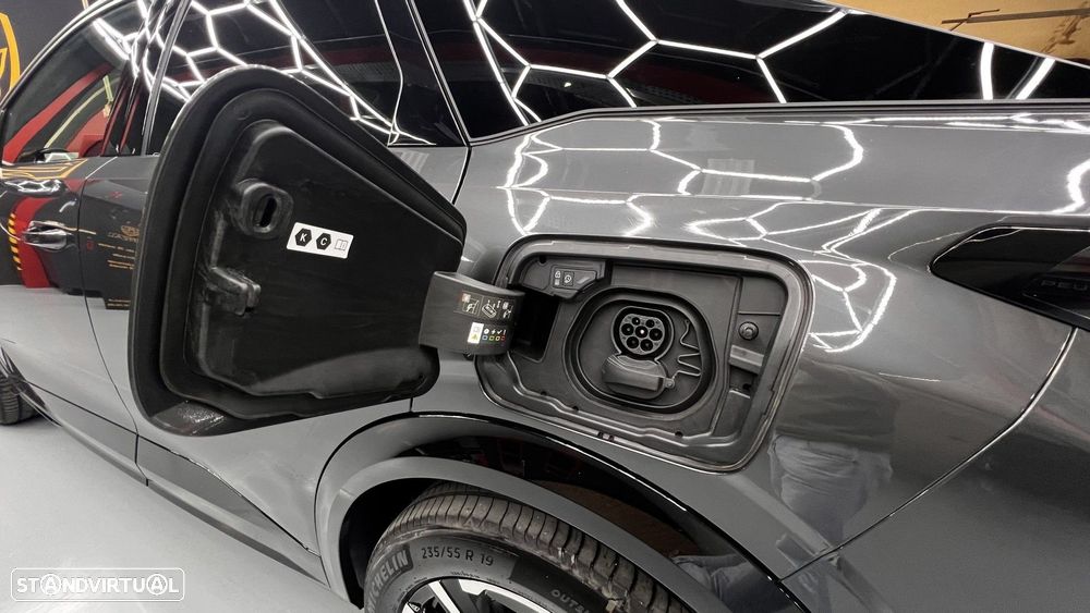 Peugeot E-3008 73 kWh GT - 54