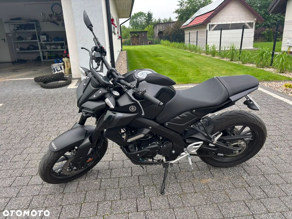 Yamaha MT - 4
