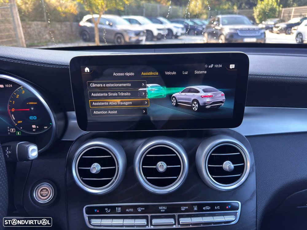 Mercedes-Benz GLC 300 e Coupé 4Matic - 26