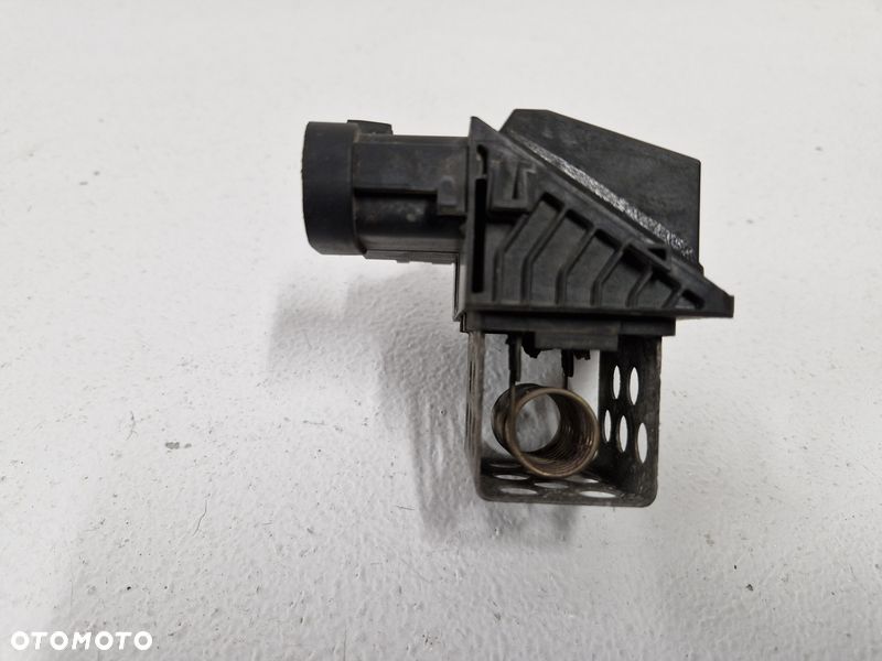 OPEL CORSA F PEUGEOT 3008 II 2 208 II REZYSTOR OPORNIK DMUCHAWY 9829220580 - 1
