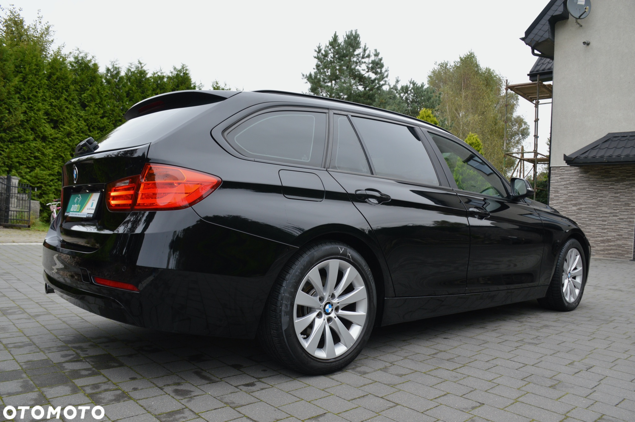 BMW Seria 3 320d Touring Sport-Aut Sport Line - 7
