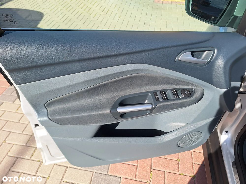 Ford C-MAX 1.6 TDCi Titanium - 15
