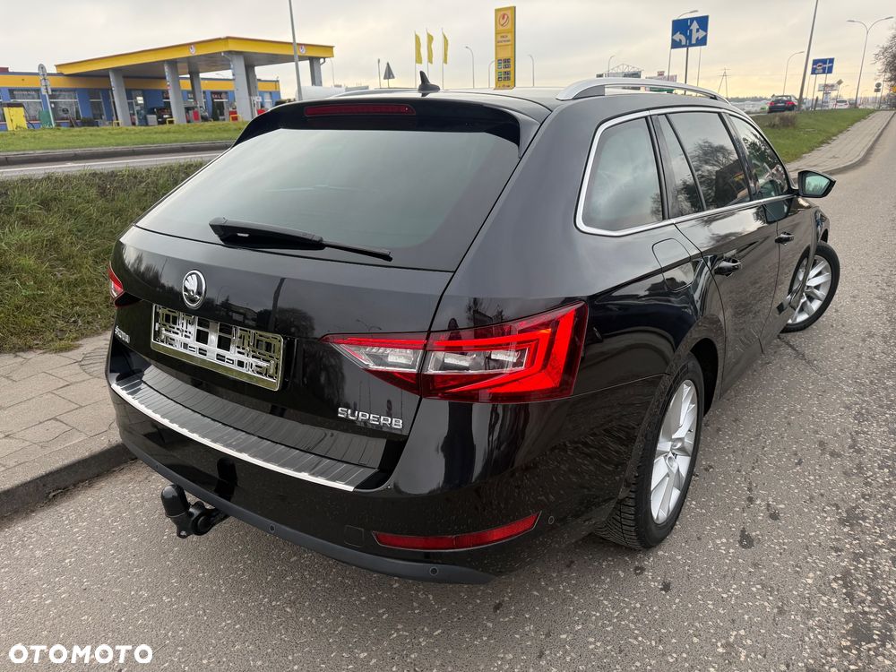 Skoda Superb 2.0 TDI Ambition - 3