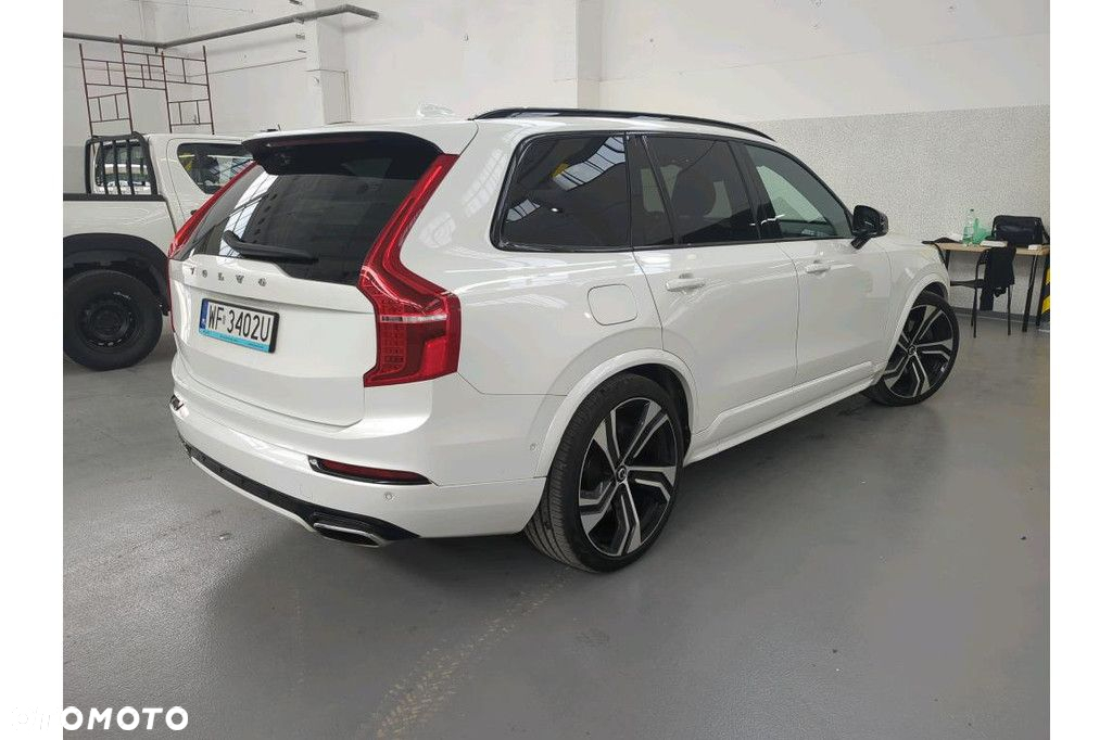Volvo XC 90 - 3