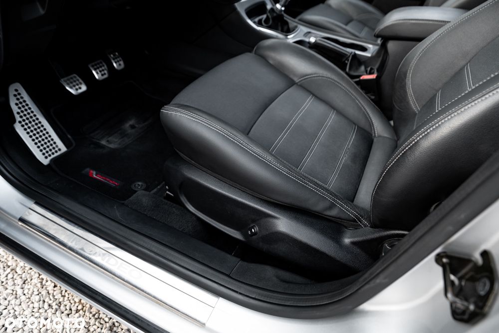 Ford Mondeo 2.0 TDCi Trend - 19