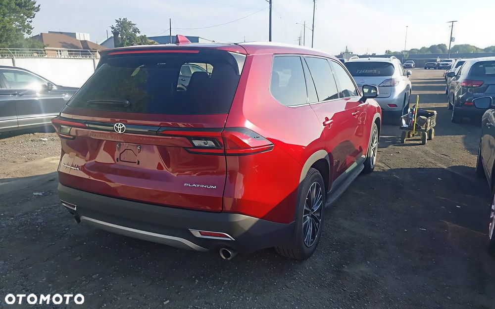Toyota Grand Highlander - 6