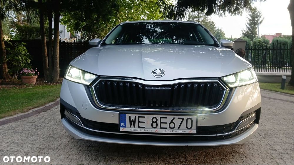 Skoda Octavia 2.0 TDI Style DSG - 3