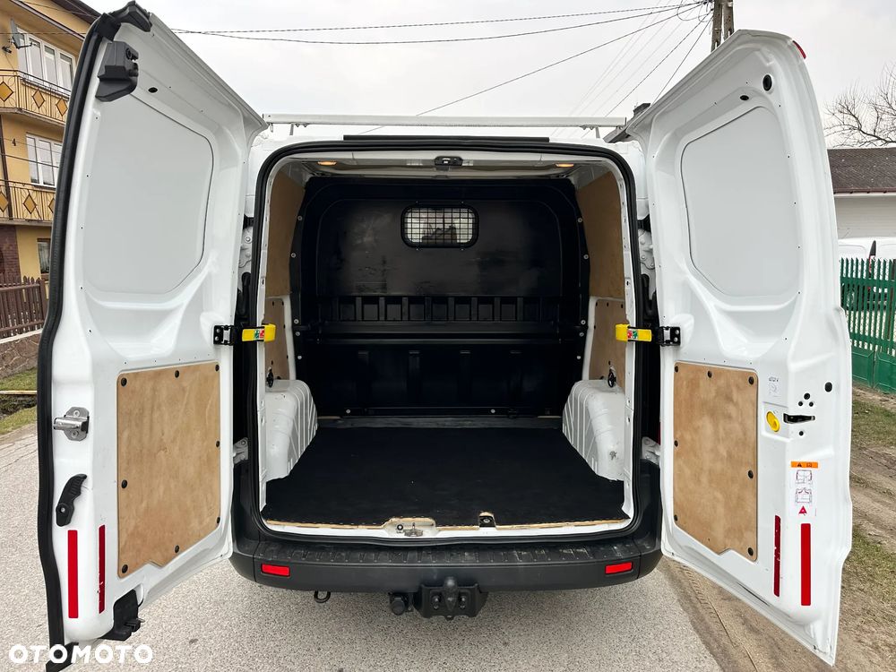 Ford Transit Custom - 9