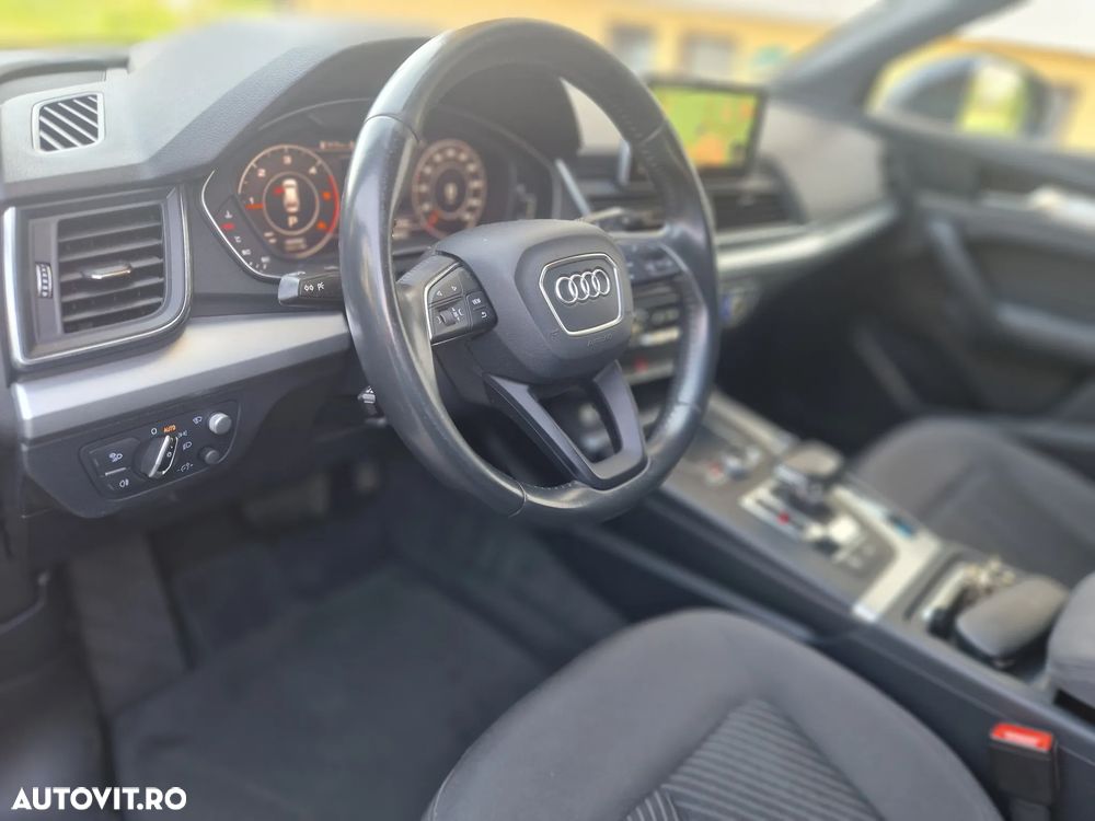 Audi Q5 40 TDI quattro S tronic design - 30