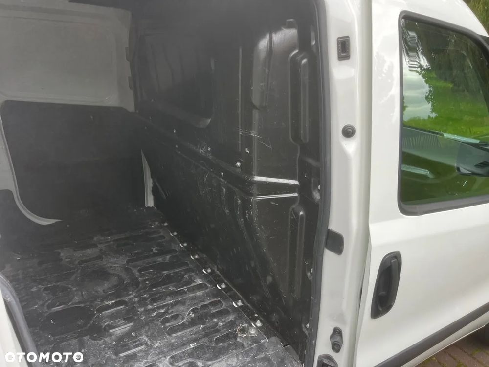 Fiat Doblo - 9