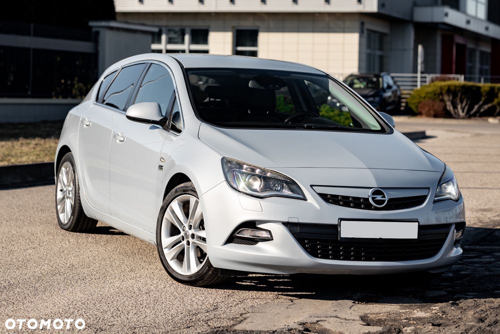 Opel Astra - 2
