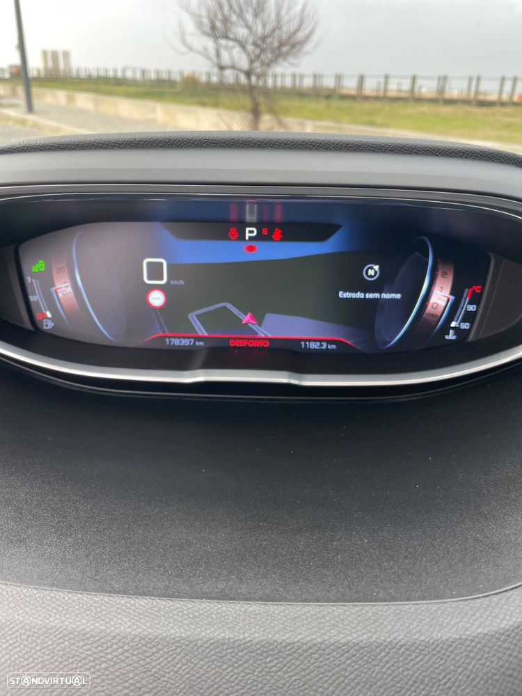 Peugeot 3008 2.0 BlueHDi GT EAT6 - 28