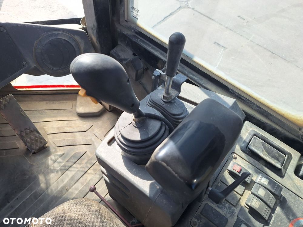 Caterpillar 914 G 4X4 - 16