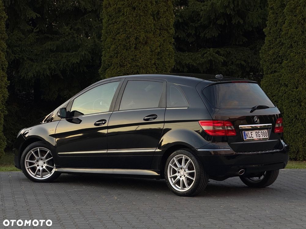 Mercedes-Benz Klasa B 180 BlueEFFICIENCY SPORT EDITION - 4