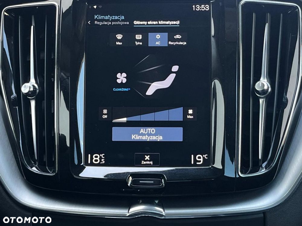 Volvo XC 60 - 21