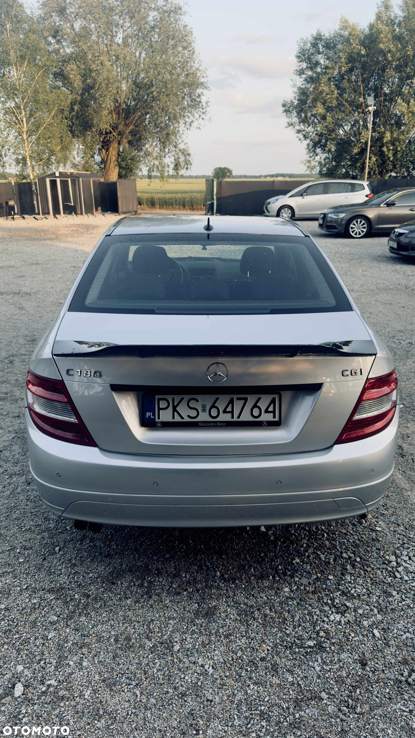 Mercedes-Benz Klasa C 180 CGI BlueEff Classic - 13