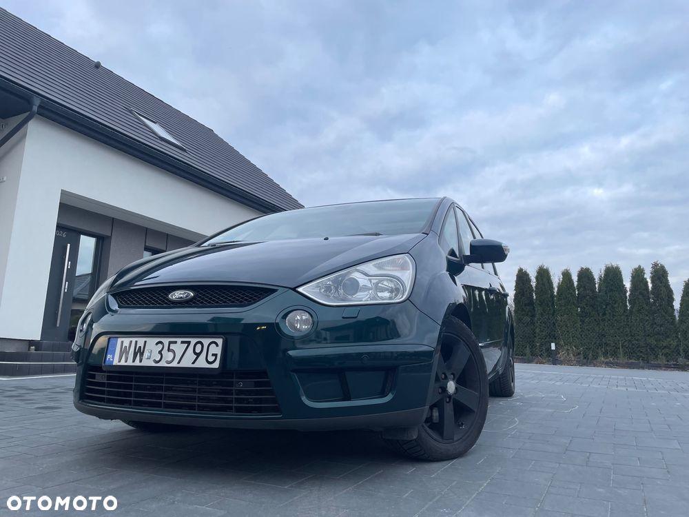 Ford S-Max 2.5 Titanium - 1