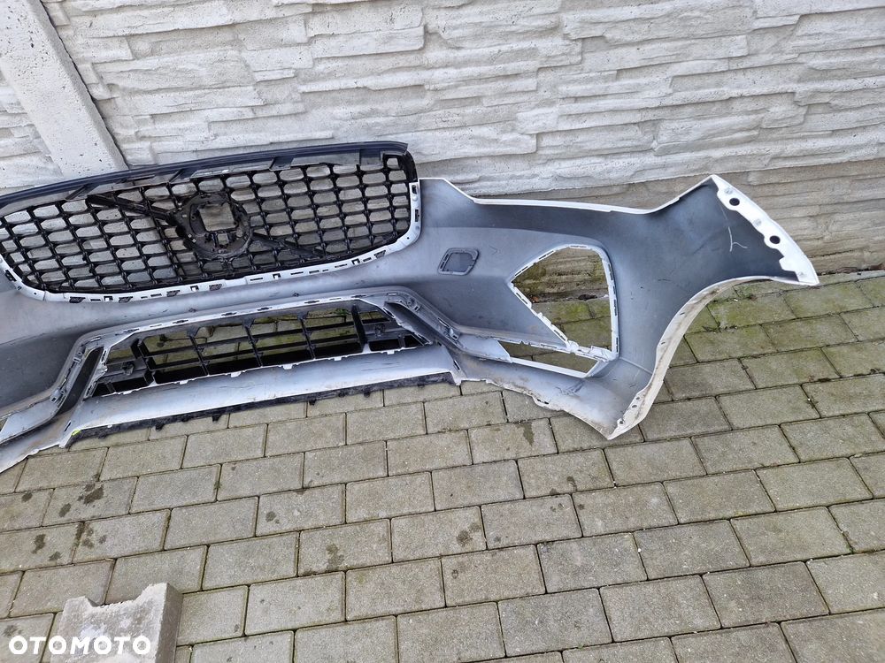 Zderzak Volvo Xc60 II R design lift 2021 - - 13