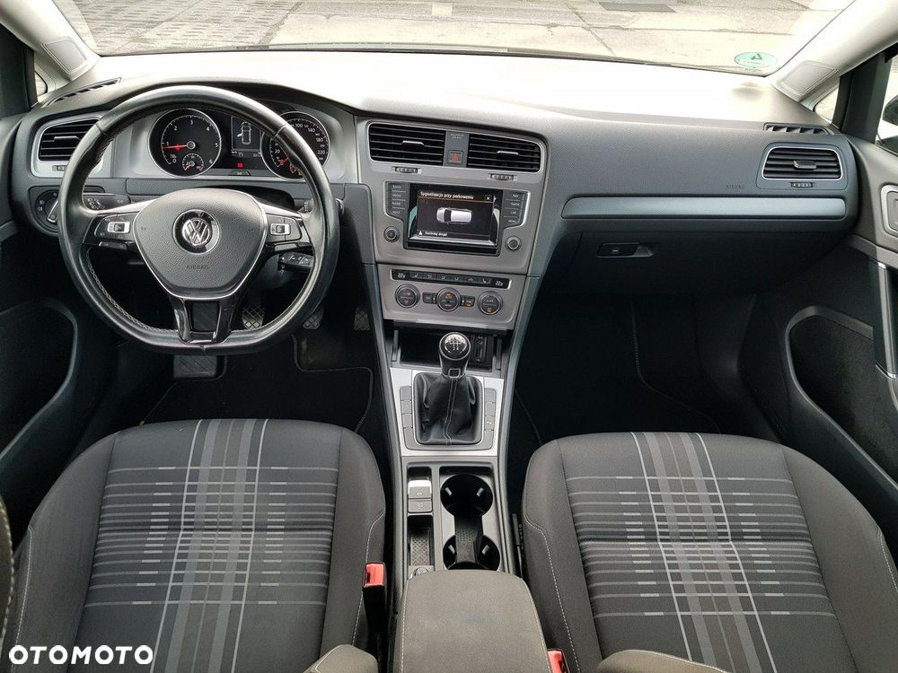 Volkswagen Golf 1.6 TDI BlueMotion Technology Lounge - 12