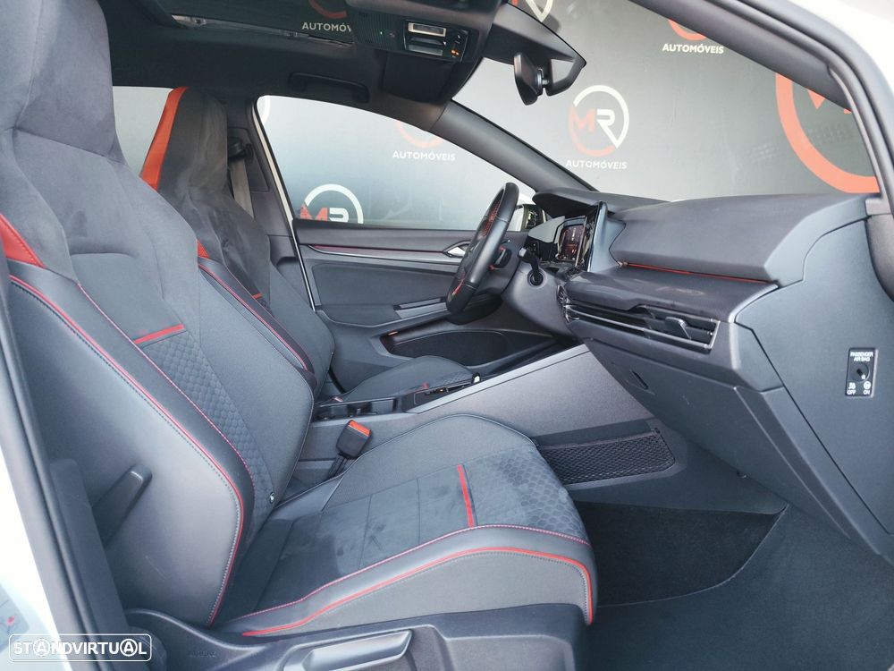 VW Golf 2.0 TSI GTI Clubsport DSG - 37