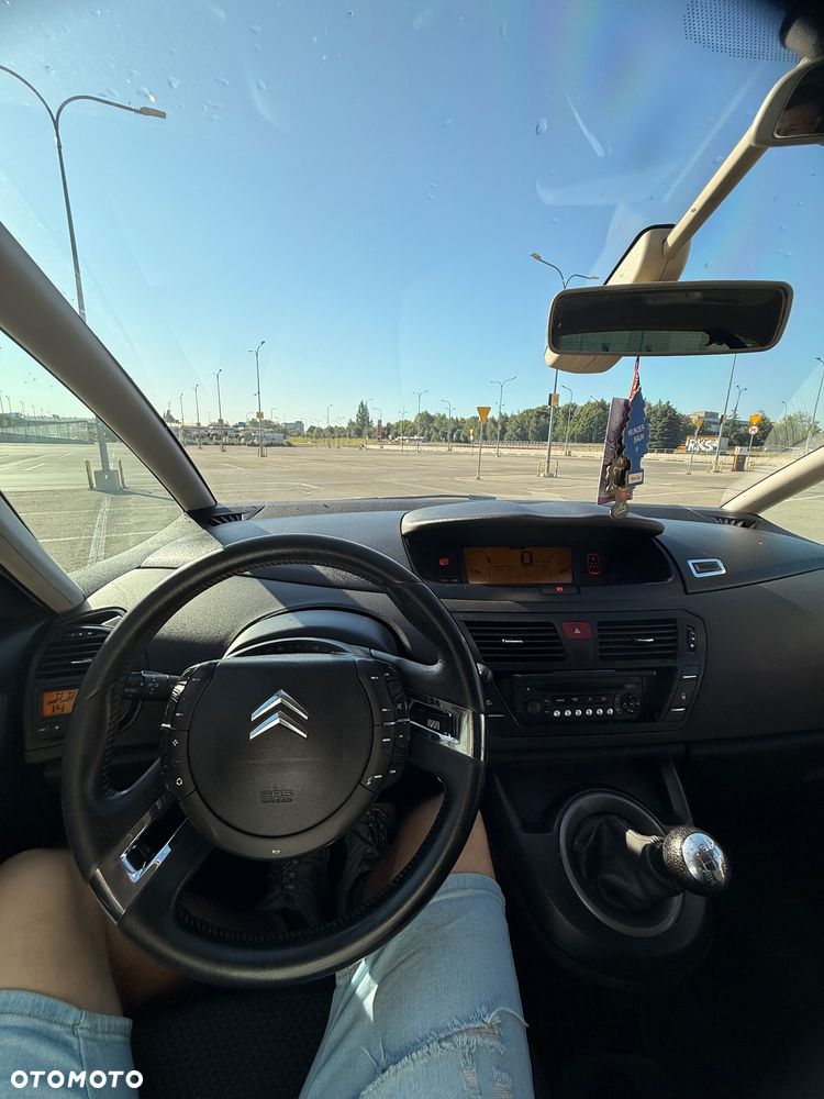 Citroën C4 1.6 HDi SX - 15