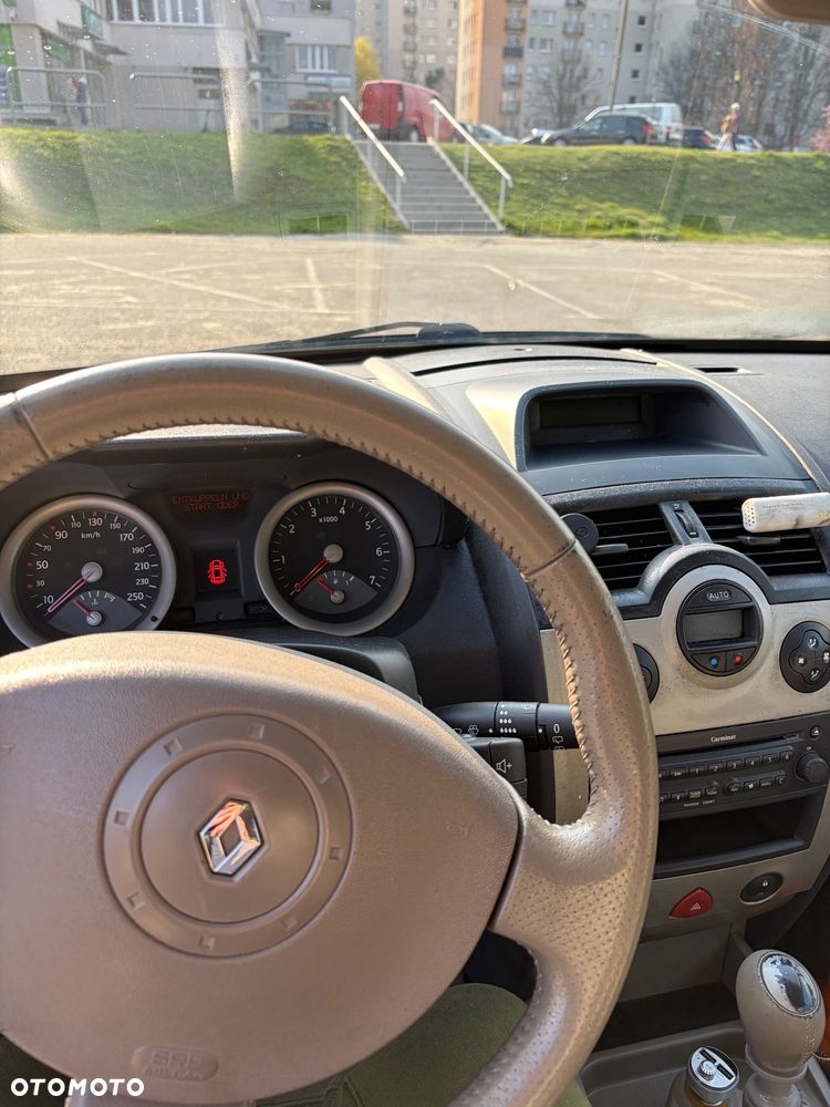 Renault Megane 1.9 dCi Luxe Privilege - 8