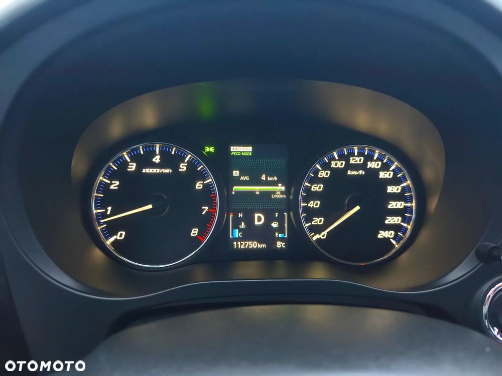 Mitsubishi Outlander 2.0 4WD Invite - 29