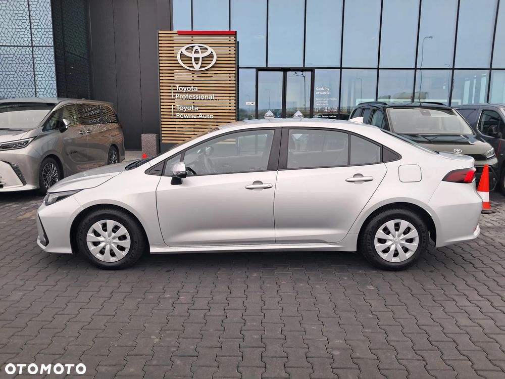 Toyota Corolla 1.5 Active - 3