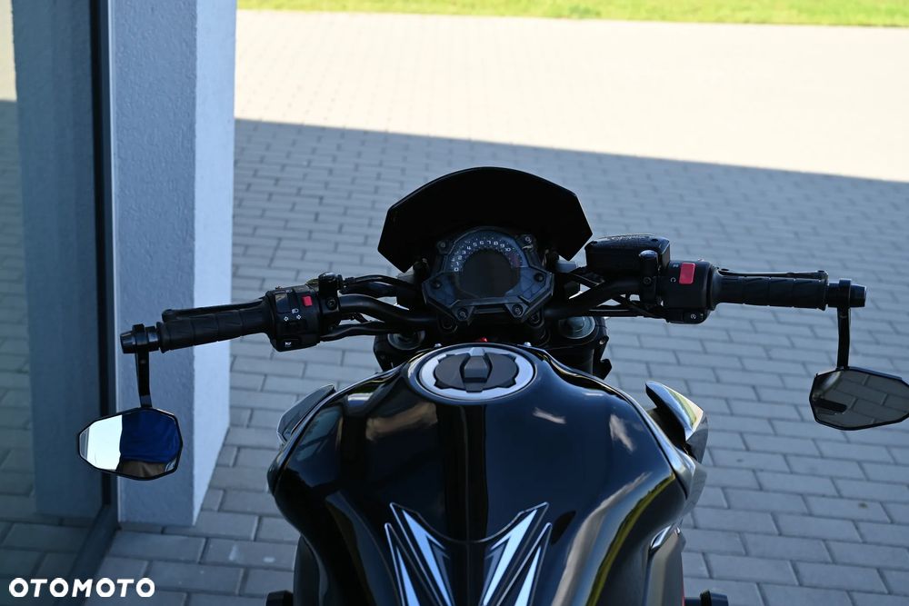 Kawasaki Z 900 - 6