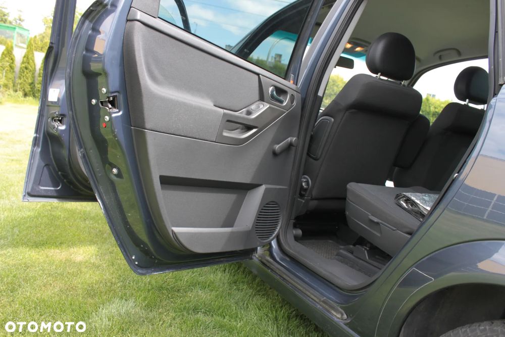 Opel Meriva - 9