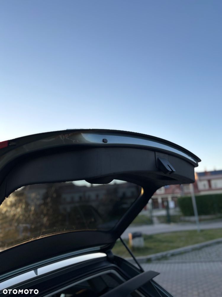 Audi A3 Sportback 2.0 TDI Ambition - 14