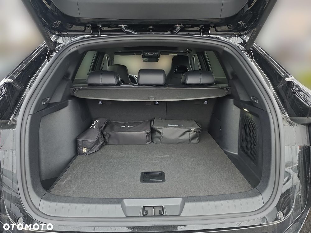 BYD Seal U - 8
