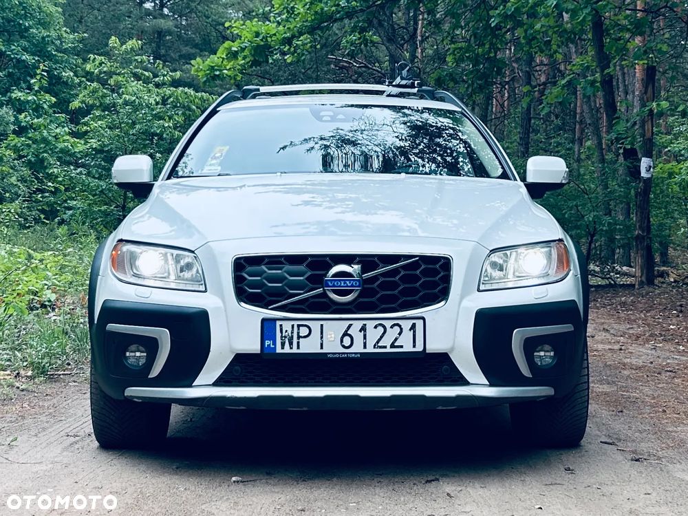 Volvo XC 70 D5 AWD Summum - 1